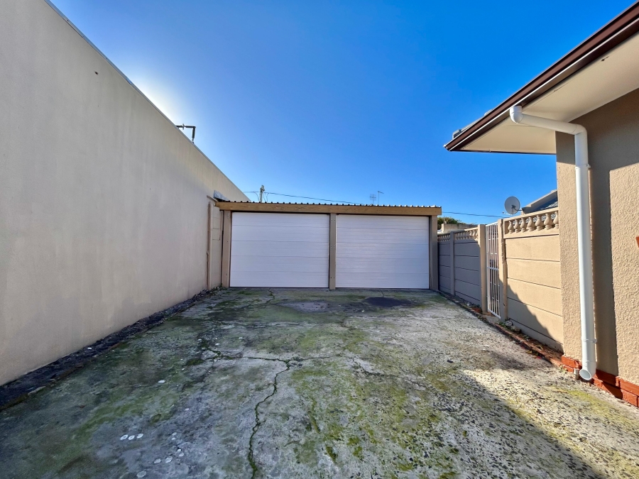 To Let 3 Bedroom Property for Rent in Ottery Western Cape